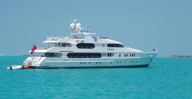 The yacht aptly called Privacy © SW